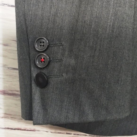 Zara • Tailored Fit Suit Blazer Jacket - Picture 7 of 12